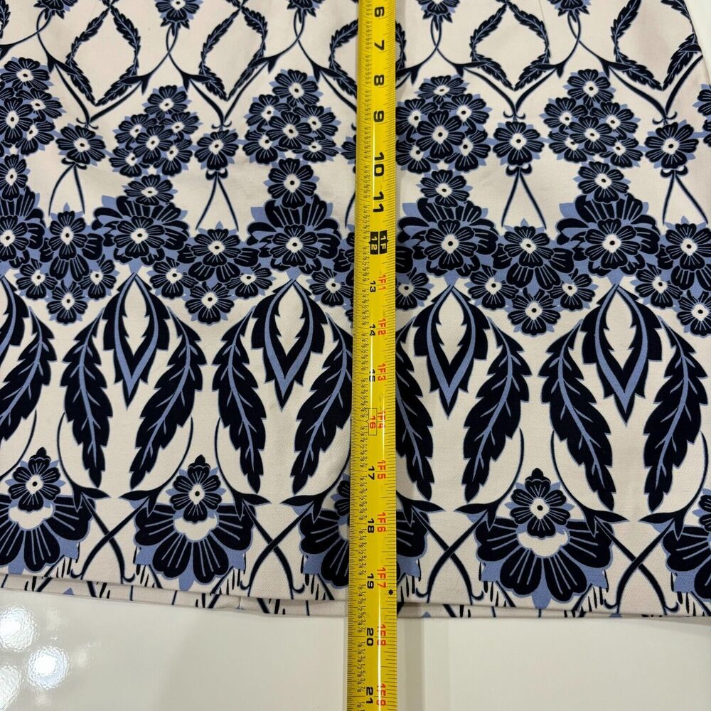 J Crew Floral Navy White Floral Mini Pencil Skirt Sz 6 Career Office Feminine - Picture 9 of 10
